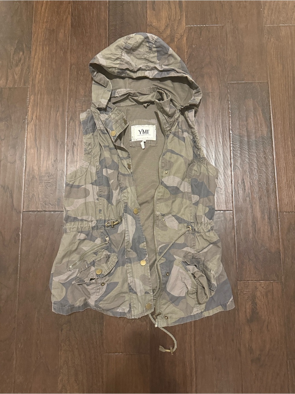 YMI Women’s ' Hooded Camo Utility Vest - Army Green
